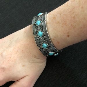 Silver turquoise bracelet